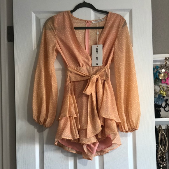 NWT long sleeve romper - Picture 6 of 6